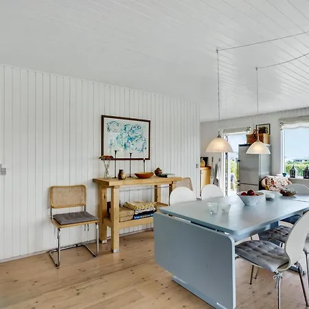 Tatil Evi Gorgeous In With Kitchen