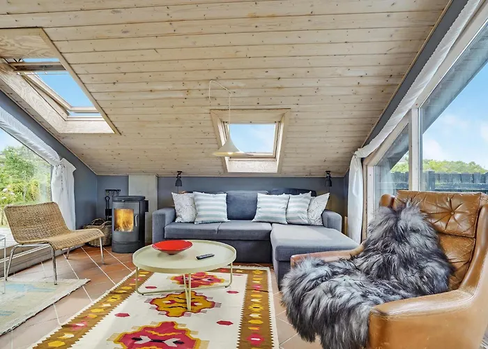 Two-bedroom In Casa vacanze *